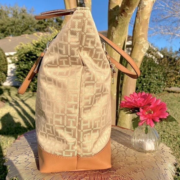 NEW TOMMY HILFIGER SIGNATURE LOGO DOUBLE STRAP TOTE - Picture 6 of 16